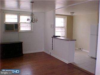 1439 Elson Road Brookhaven, PA 19015 - Photo 3 of 12 Dining Room