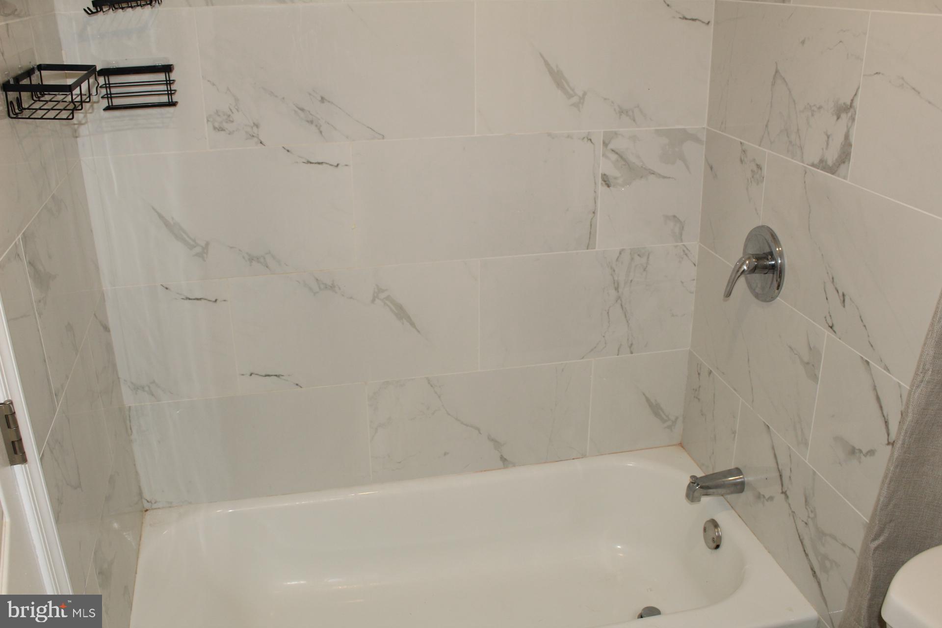 2546 West Seltzer Street Philadelphia, PA 19132 - Photo 9 of 17