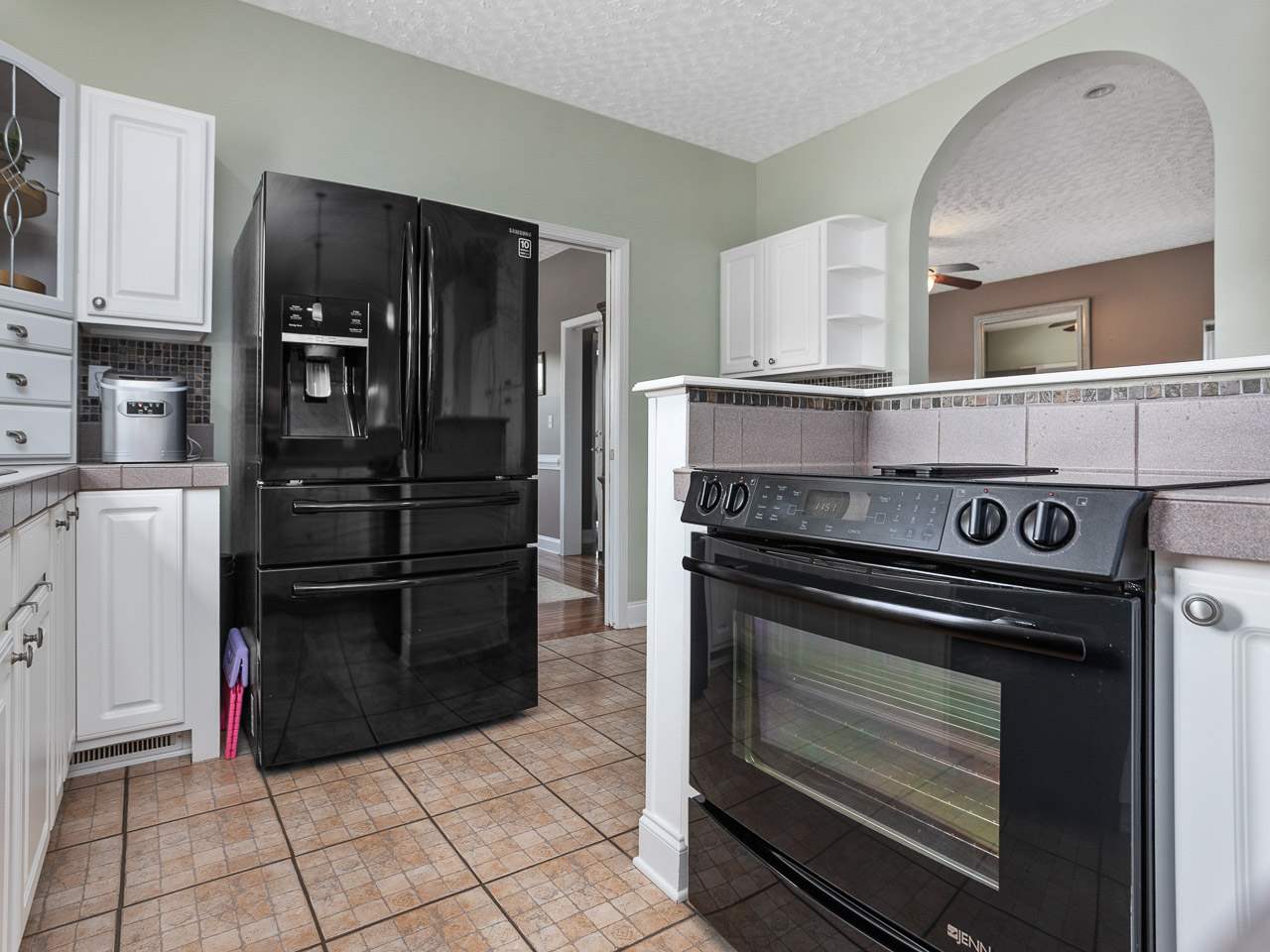 605 Allendale Road Woodruff, SC 29388 - Photo 8 of 36