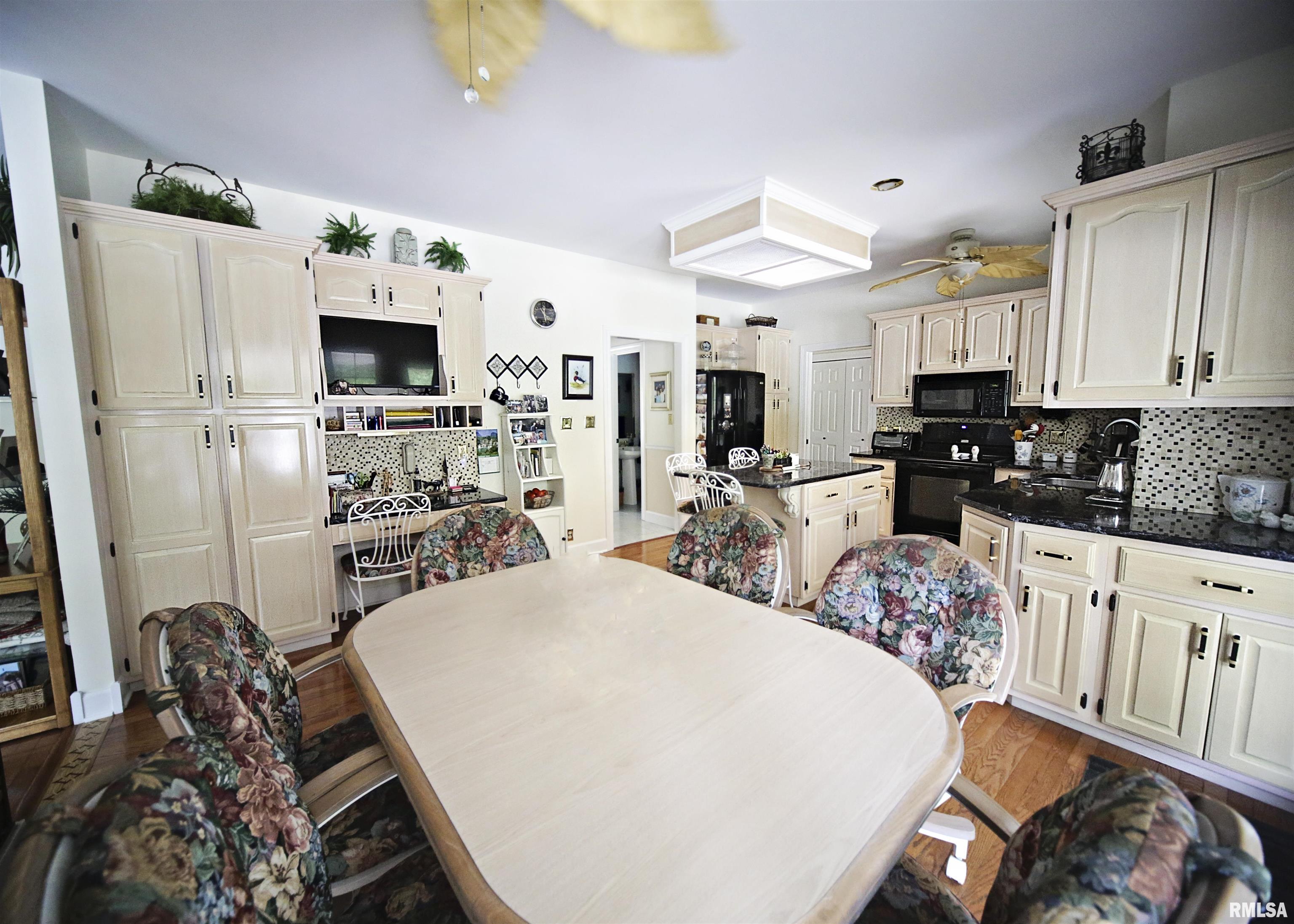 1704 Reveille Road Marion, IL 62959 - Photo 13 of 53 Gallery Image 13