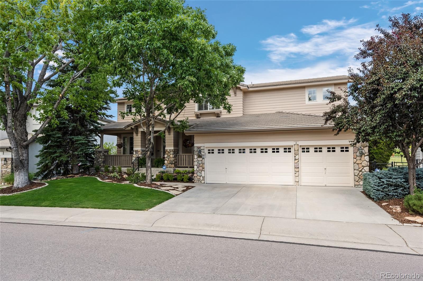 9038 Hunters Way Highlands Ranch, CO 80129 - Photo 2 of 50