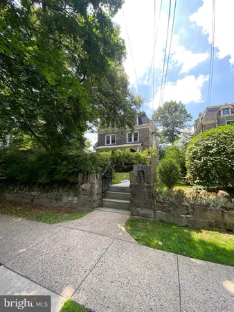 $1,899 | 7300 Boyer Street, Unit D, Philadelphia, PA 19119