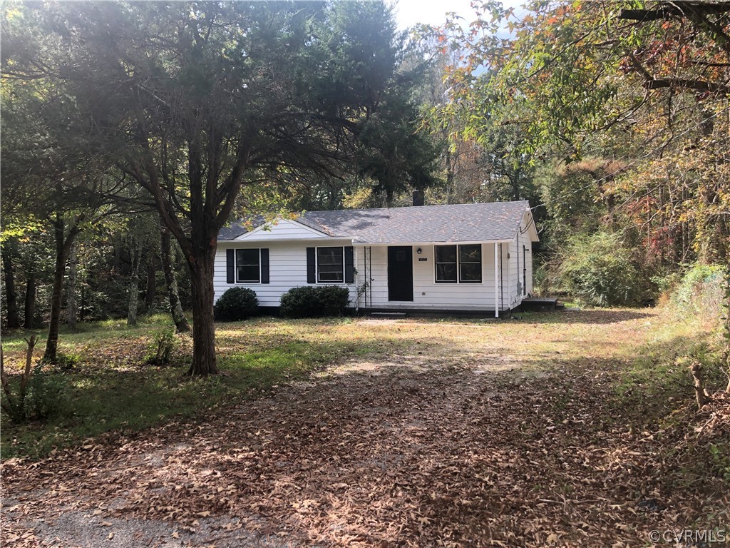 1813 Little Deer Road Alberta, VA 23821 - Photo 1 of 27 a front view of a house with a yard