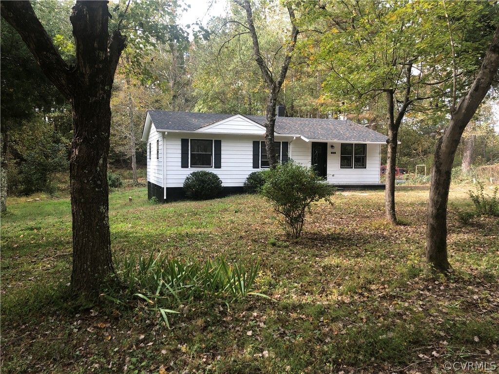 1813 Little Deer Road Alberta, VA 23821 - Photo 25 of 27 a front view of a house with garden