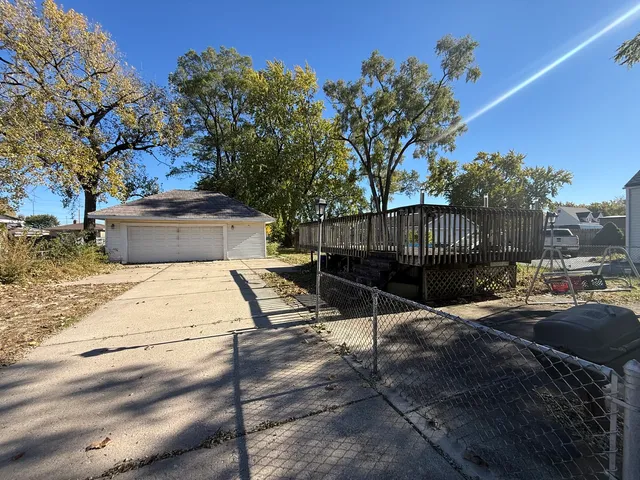 $185,000 | 15245 State Street, South Holland, IL 60473