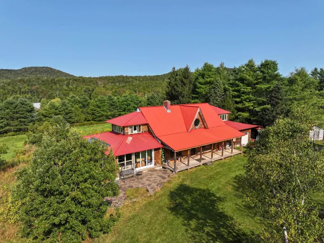 $699,000 | 143 Biddle Road, Lincoln, VT 05443