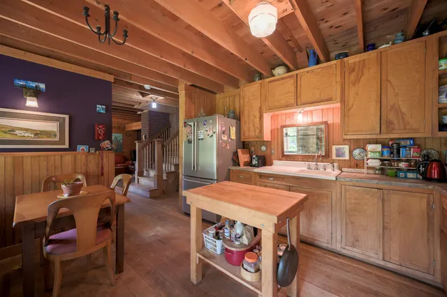 $699,000 | 143 Biddle Road, Lincoln, VT 05443