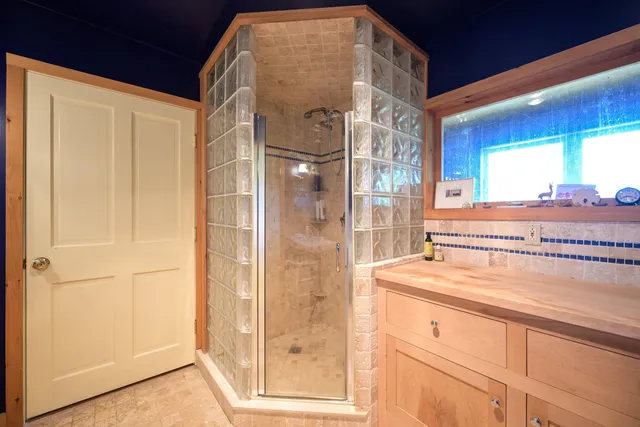 $699,000 | 143 Biddle Road, Lincoln, VT 05443