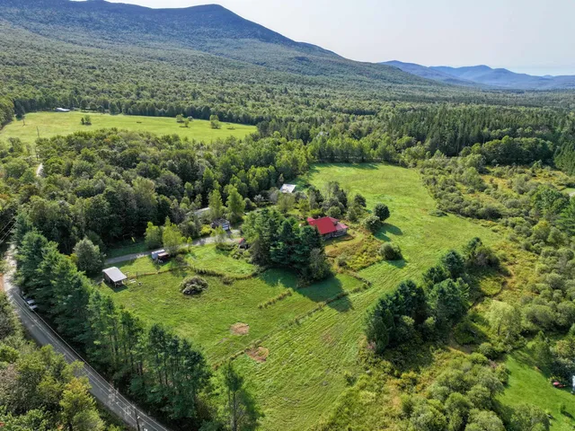 $699,000 | 143 Biddle Road, Lincoln, VT 05443