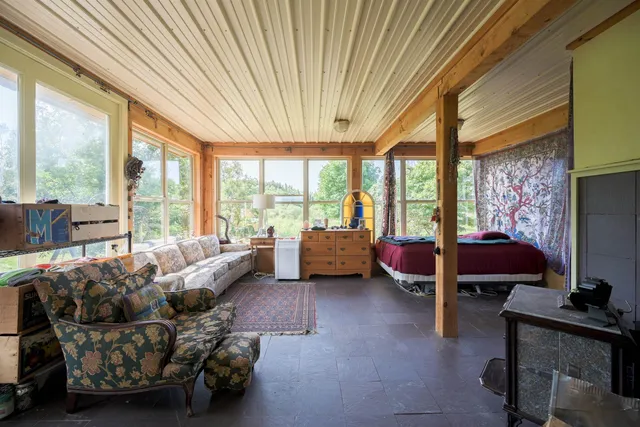 $699,000 | 143 Biddle Road, Lincoln, VT 05443