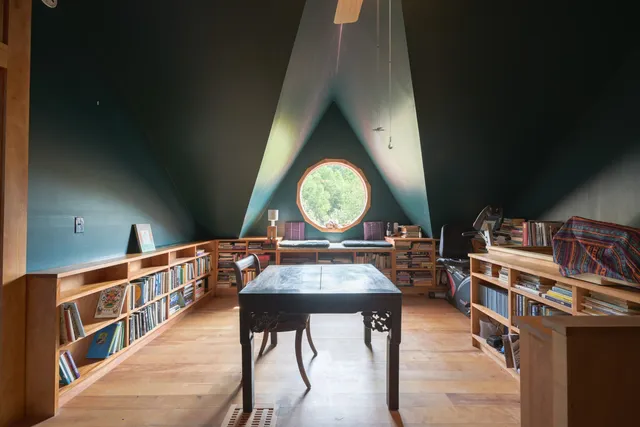 $699,000 | 143 Biddle Road, Lincoln, VT 05443