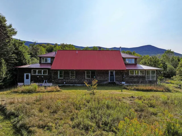 $699,000 | 143 Biddle Road, Lincoln, VT 05443