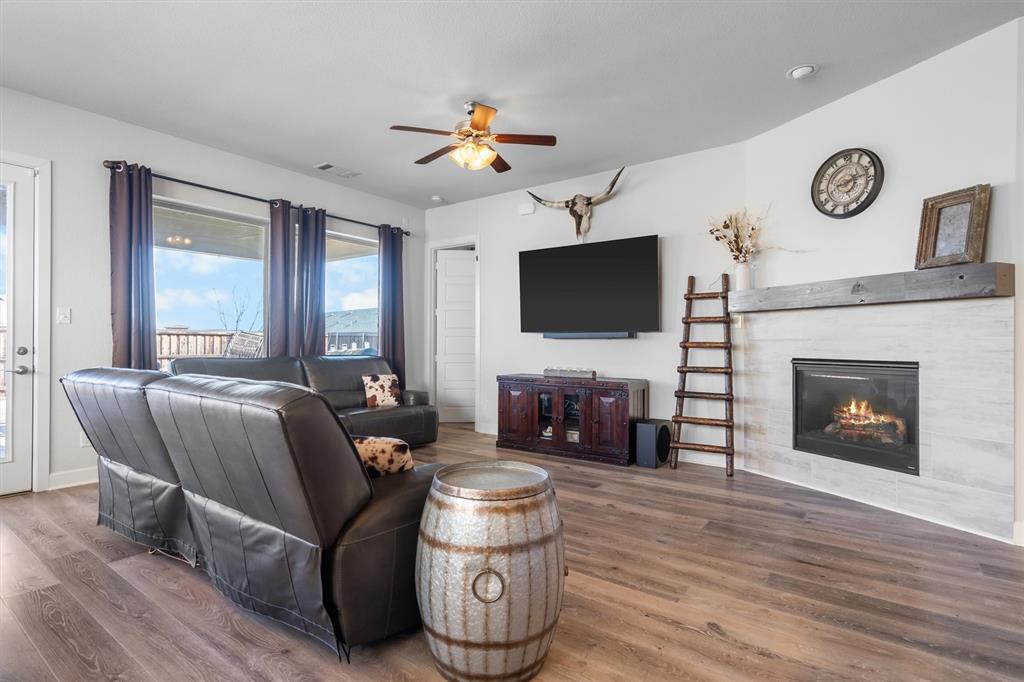 709 Bent Brook Road Little Elm, TX 75068 - Photo 18 of 36