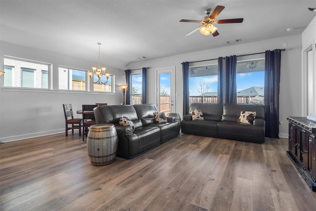 709 Bent Brook Road Little Elm, TX 75068 - Photo 19 of 36