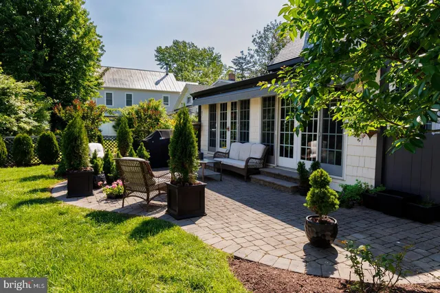 $1,175,000 | 205 East Chew Avenue, St. Michaels, MD 21663