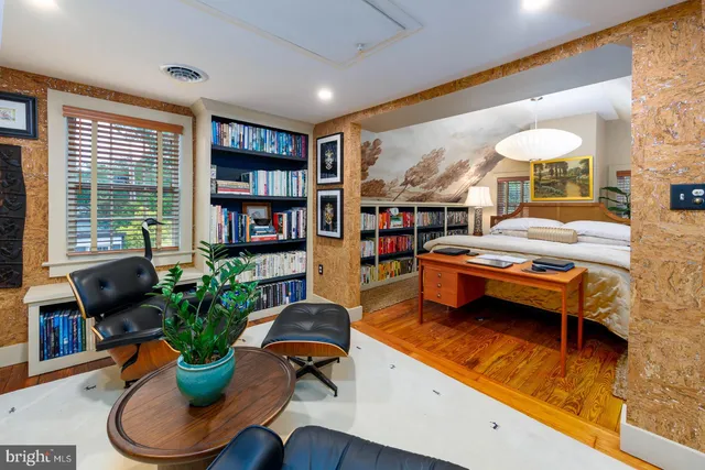 $1,175,000 | 205 East Chew Avenue, St. Michaels, MD 21663