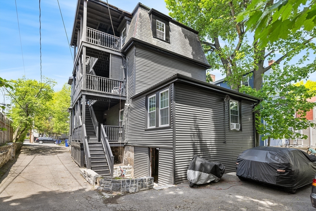 50 Perrin Street Boston, MA 02119 - Photo 34 of 35