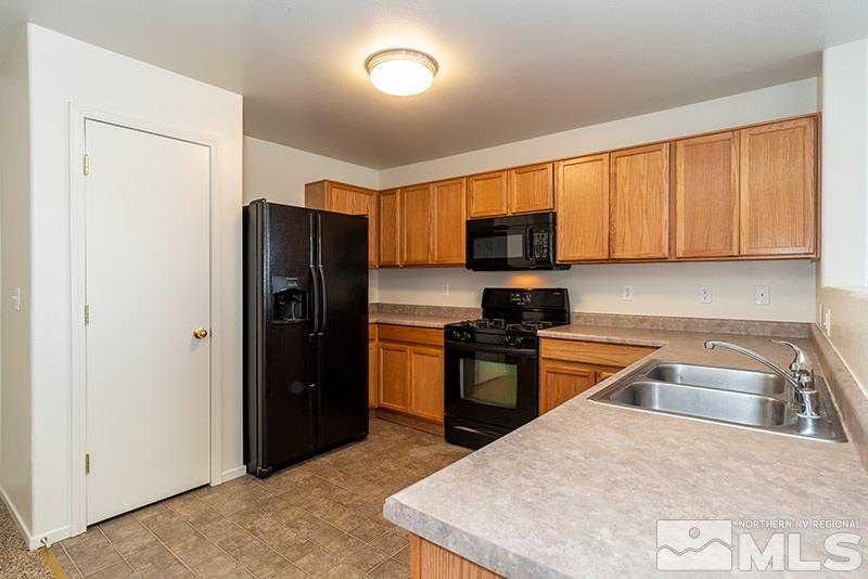 8963 Red Baron Boulevard Reno, NV 89506 - Photo 6 of 16 Photo 6