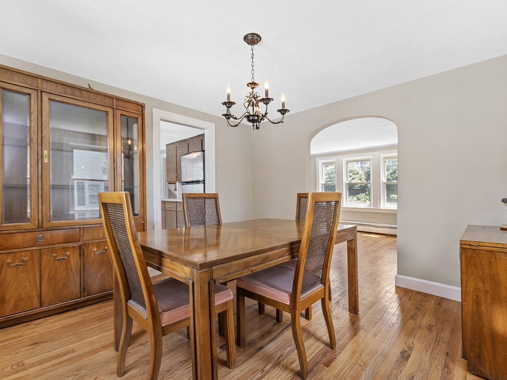 34 Bowker Road Waltham, MA 02453 - Photo 17 of 38 Gallery Image 17