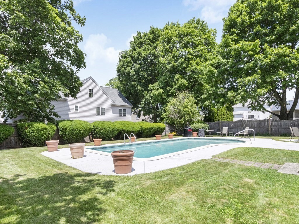 34 Bowker Road Waltham, MA 02453 - Photo 34 of 38 Gallery Image 34
