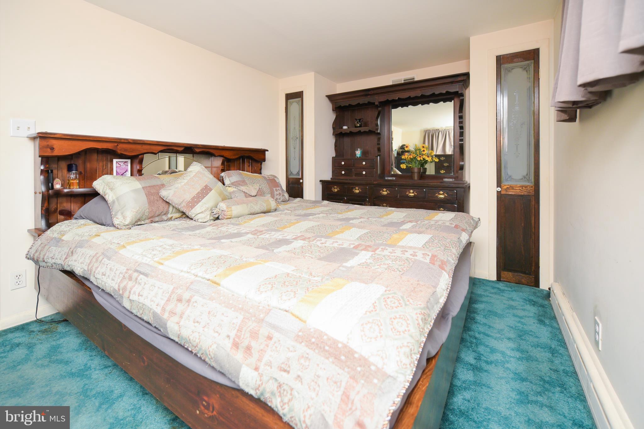 508 Berlin Road Clementon, NJ 08021 - Photo 12 of 27 Master Bedroom