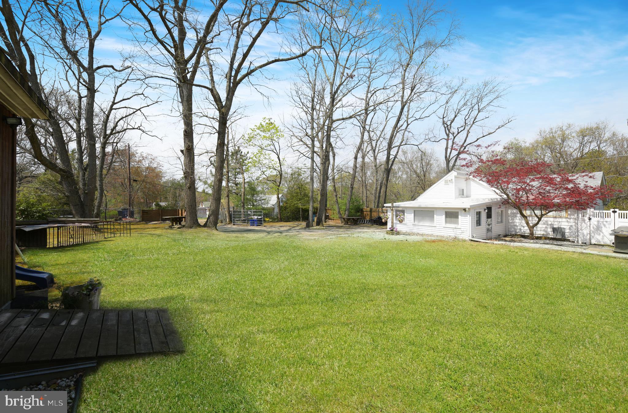 508 Berlin Road Clementon, NJ 08021 - Photo 23 of 27 Rear yard