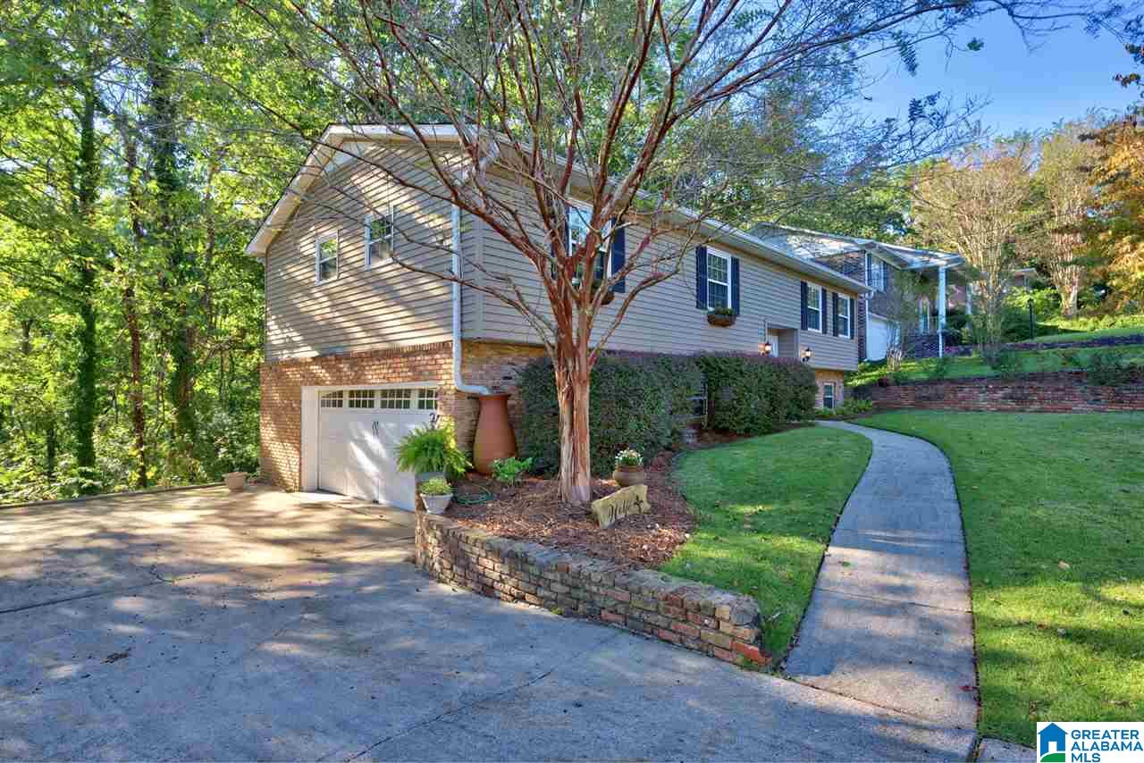 1308 Southhall Road Birmingham, AL 35213 - Photo 2 of 23 Gallery Image 2