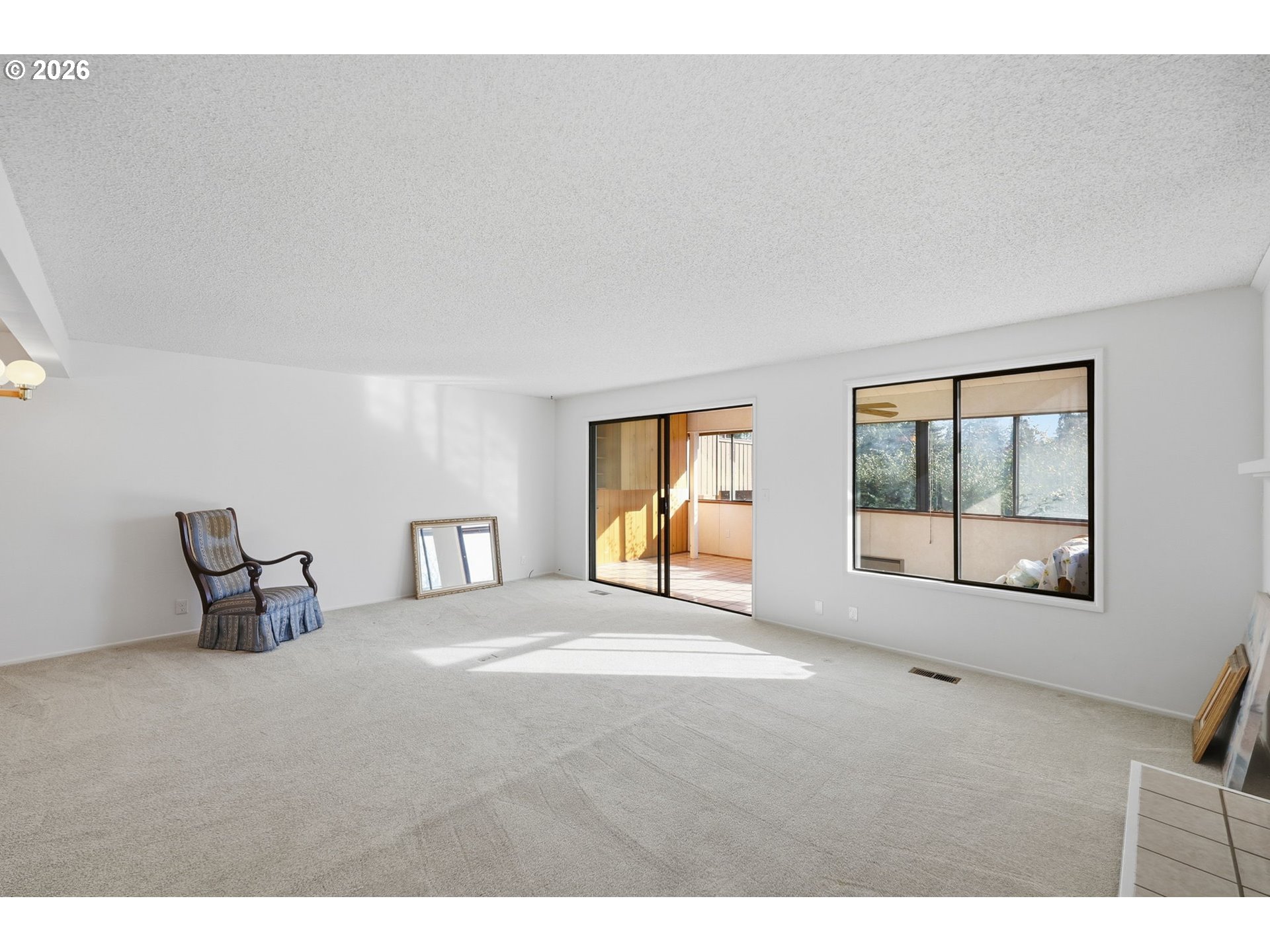 2281 Ridgeway Drive Eugene, OR 97401 - Photo 9 of 36