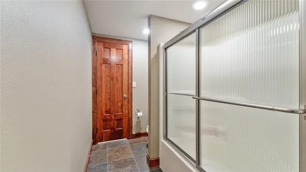 $989,000 | 146 Country Club Drive, Nevada, MO 64772