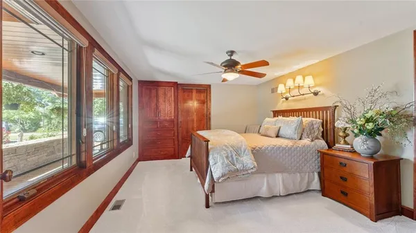 $989,000 | 146 Country Club Drive, Nevada, MO 64772