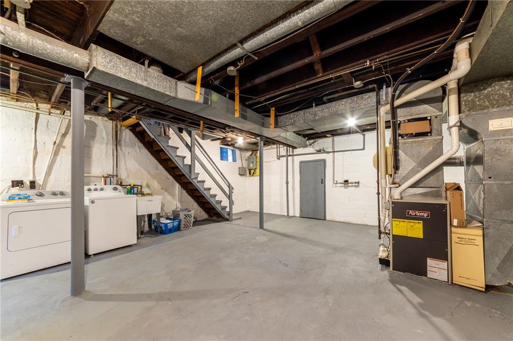 121 West Garden Road Pittsburgh, PA 15227 - Photo 24 of 25 Gallery Image 24