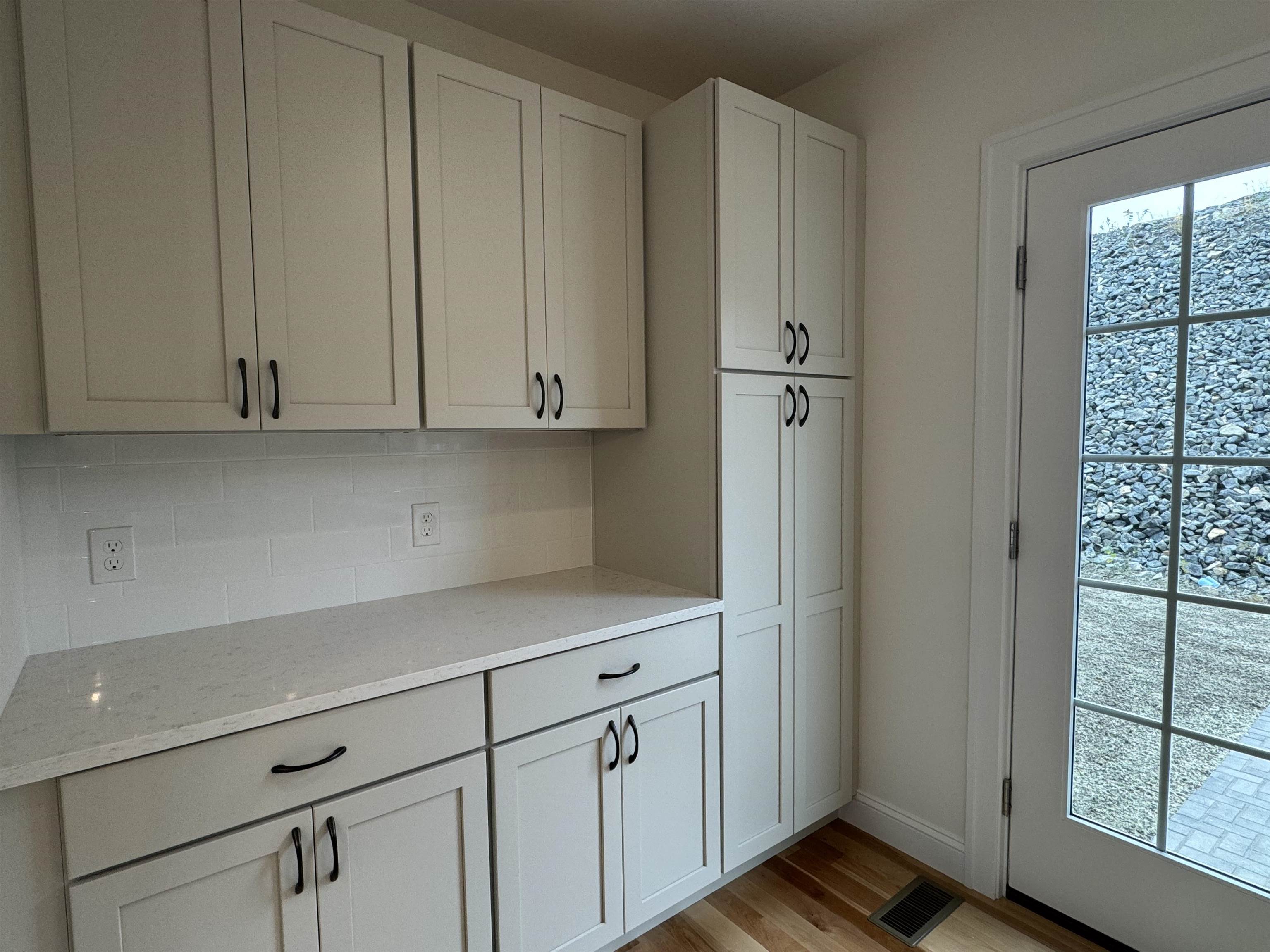 47 Green Road, Unit 33 Newmarket, NH 03857 - Photo 20 of 26 Gallery Image 20