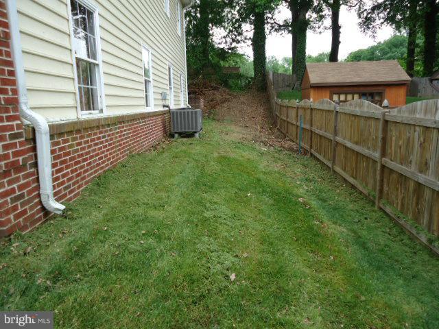 5808 Hanover Avenue Springfield, VA 22150 - Photo 6 of 7 Exterior (General)