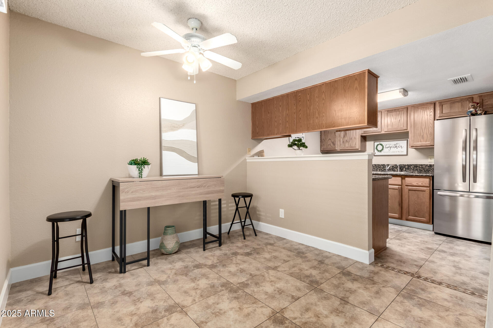 3511 East Baseline Road, Unit 1076 Phoenix, AZ 85042 - Photo 5 of 14 Kitchen