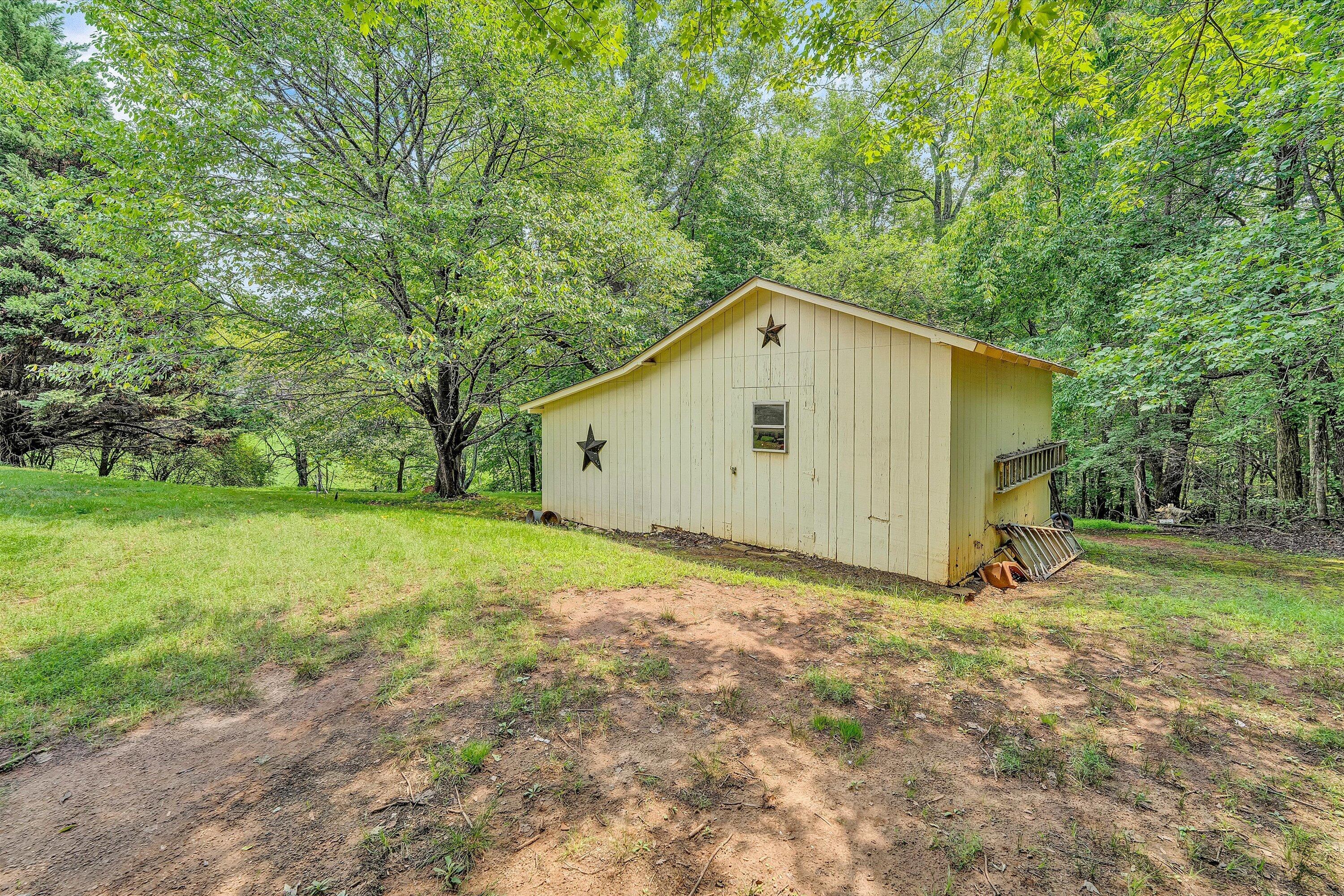 63 Archway Road Bassett, VA 24055 - Photo 33 of 38 63 Archway Rd