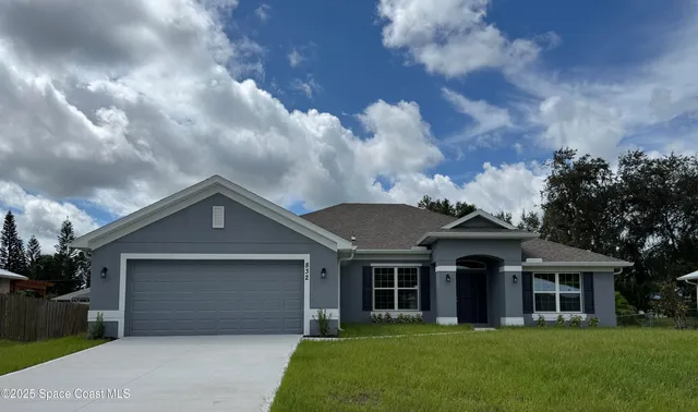 $428,900 | 832 Majestic Avenue, Sebastian, FL 32958