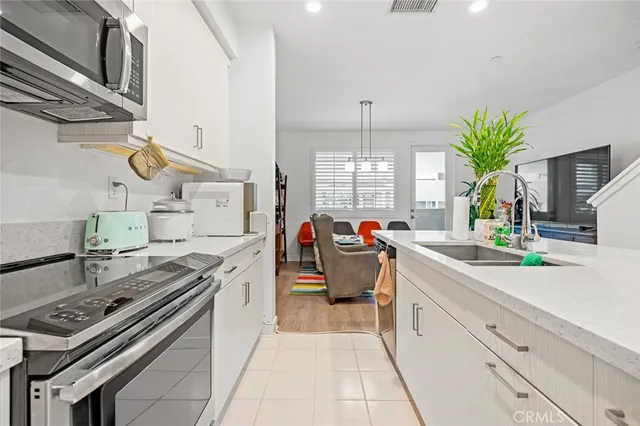 $649,000 | 2827 Lily Lane, El Monte, CA 91733