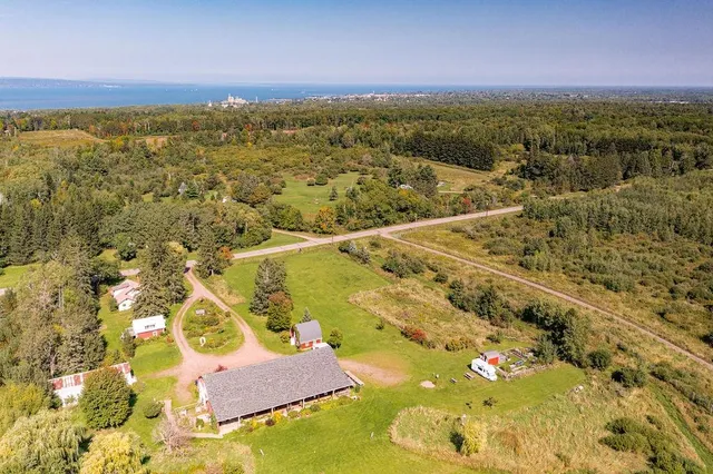 $725,000 | 60445 Summit Road West, Ashland, WI 54806