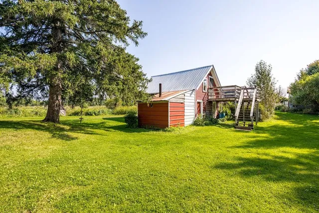 $725,000 | 60445 Summit Road West, Ashland, WI 54806