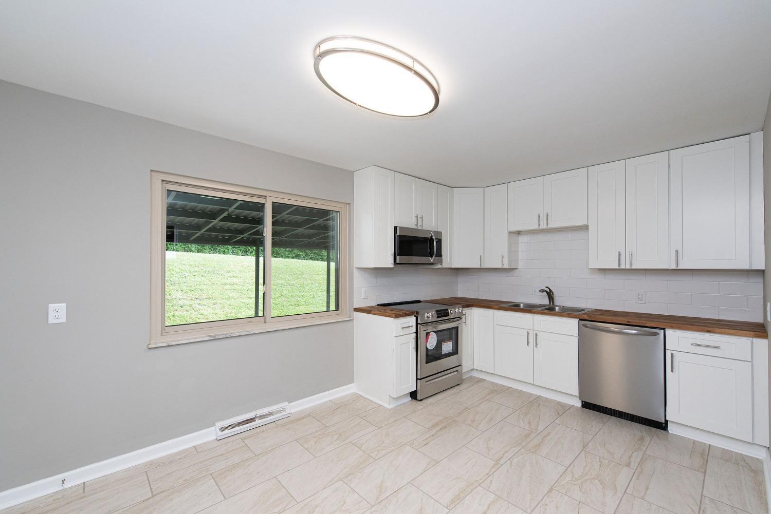 1306 4th Street Reading, OH 45215 - Photo 12 of 35