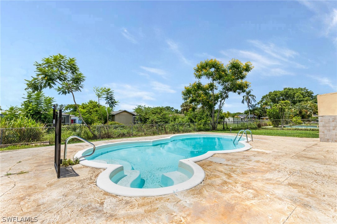 1662 South Mayfair Road Fort Myers, FL 33919 - Photo 20 of 27