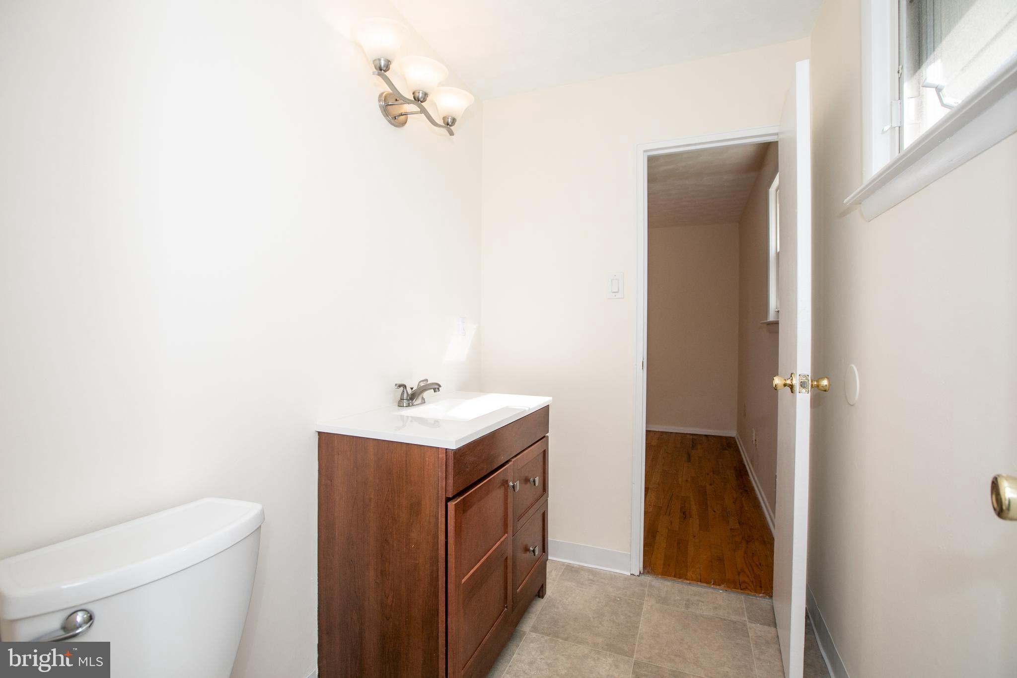 2029 Kuser Road Hamilton, NJ 08690 - Photo 12 of 31