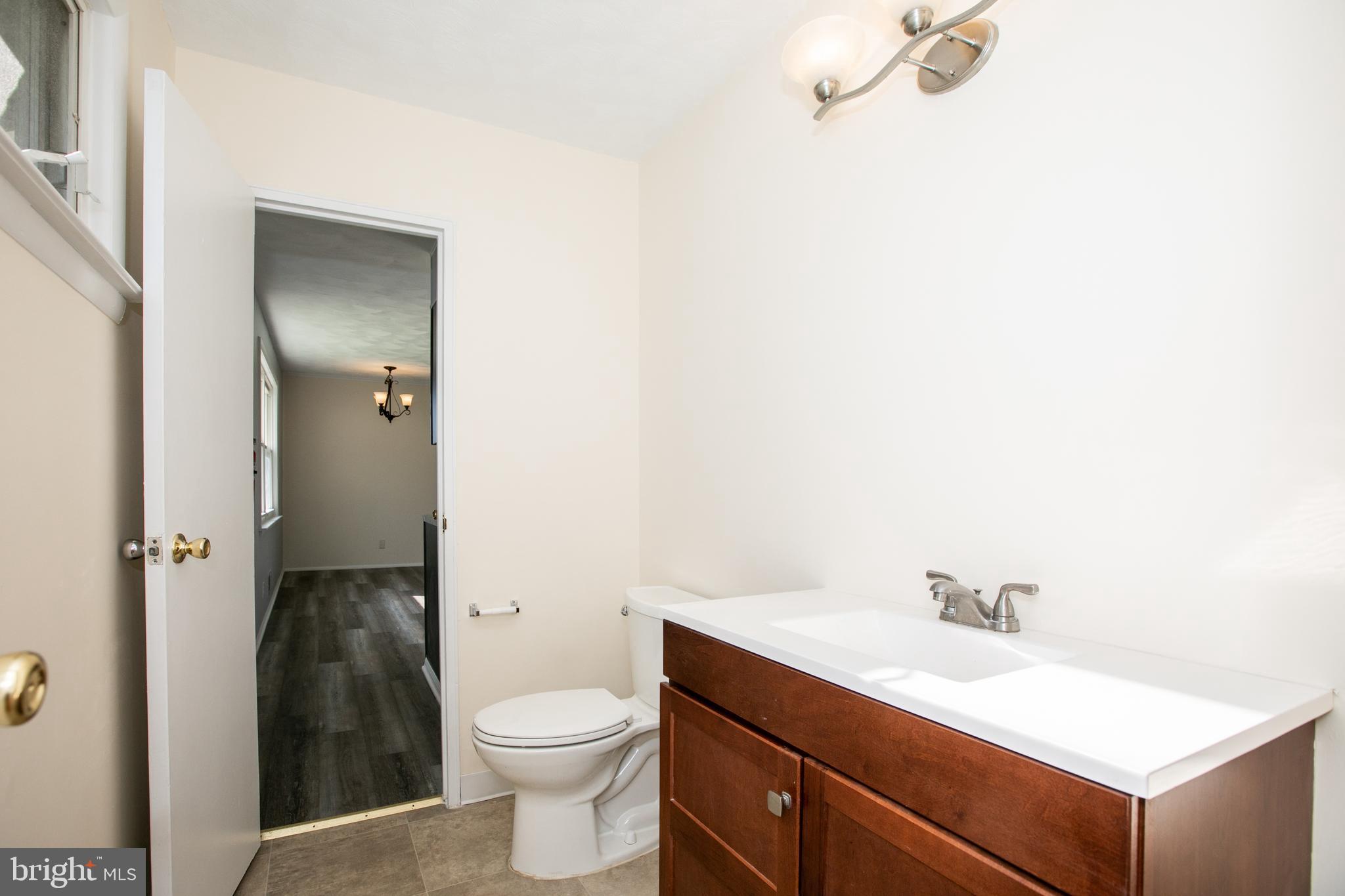 2029 Kuser Road Hamilton, NJ 08690 - Photo 13 of 31