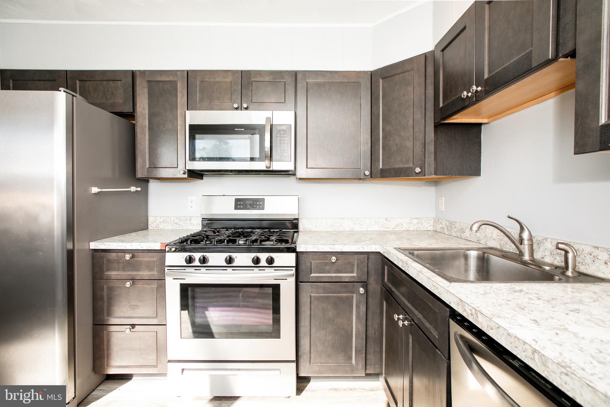 2029 Kuser Road Hamilton, NJ 08690 - Photo 10 of 31