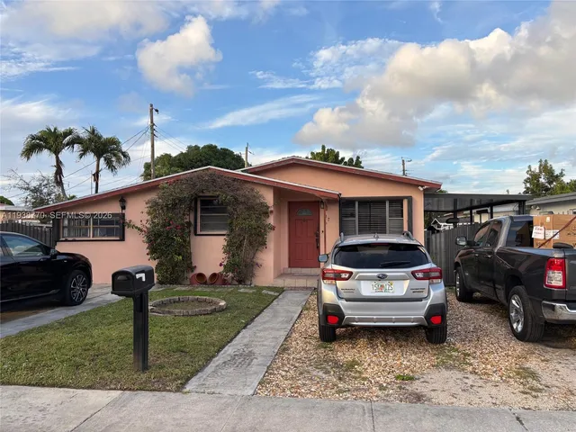$619,000 | 17 East 50th Place, Hialeah, FL 33013
