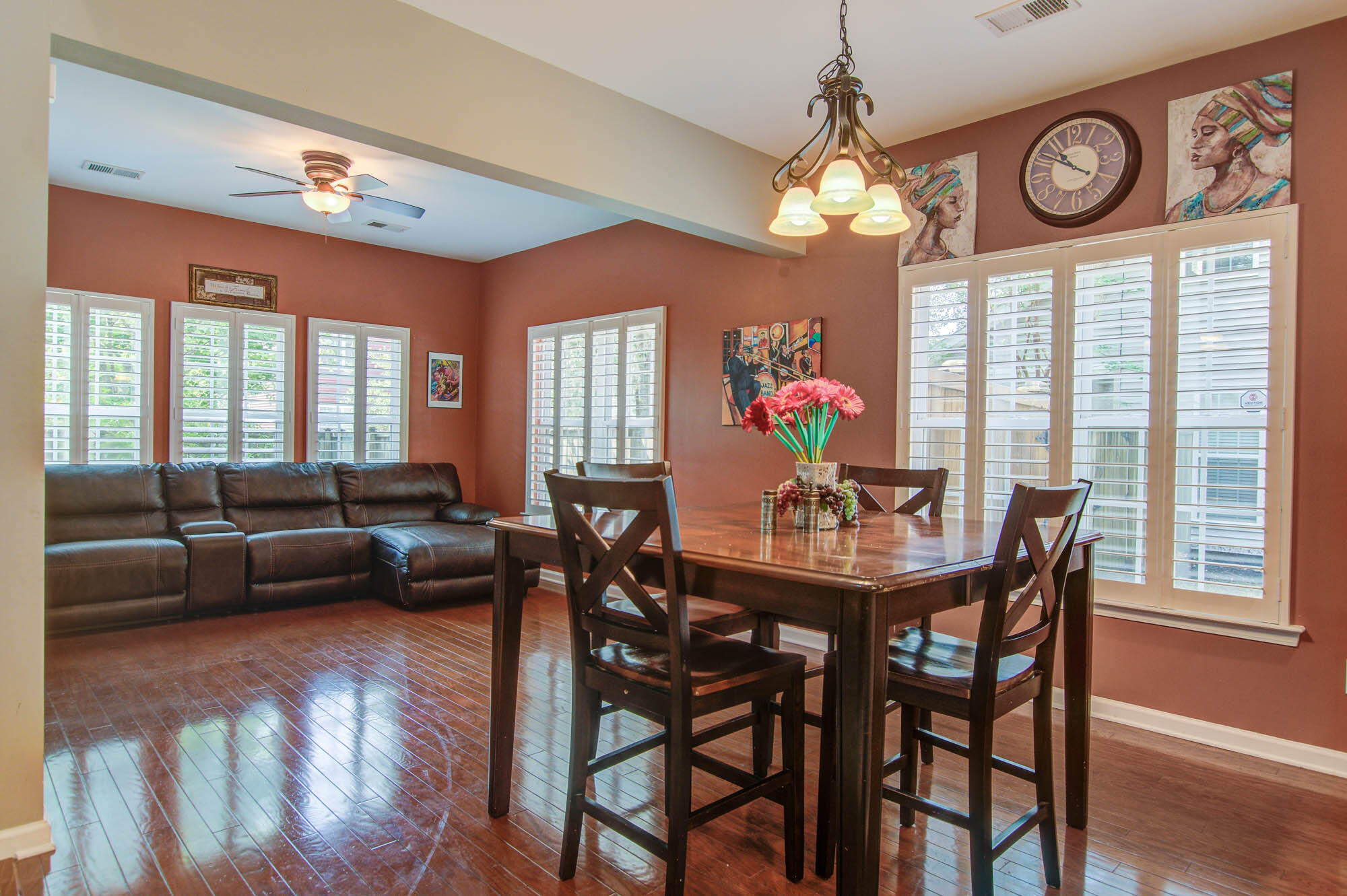 5437 Rising Tide North Charleston, SC 29420 - Photo 16 of 43 Dining area/sun room