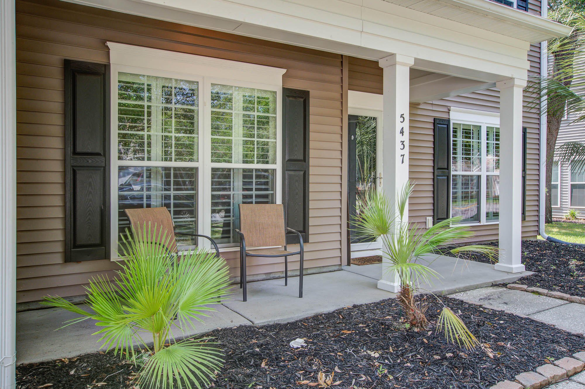 5437 Rising Tide North Charleston, SC 29420 - Photo 7 of 43 Covered front porch