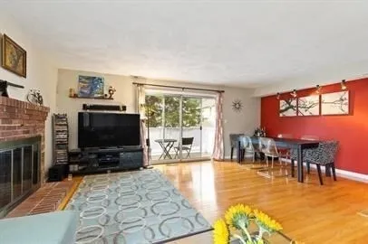 $3,800 | 13 Circuit Lane, Unit 13, Watertown, MA 02472