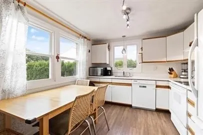 $3,800 | 13 Circuit Lane, Unit 13, Watertown, MA 02472