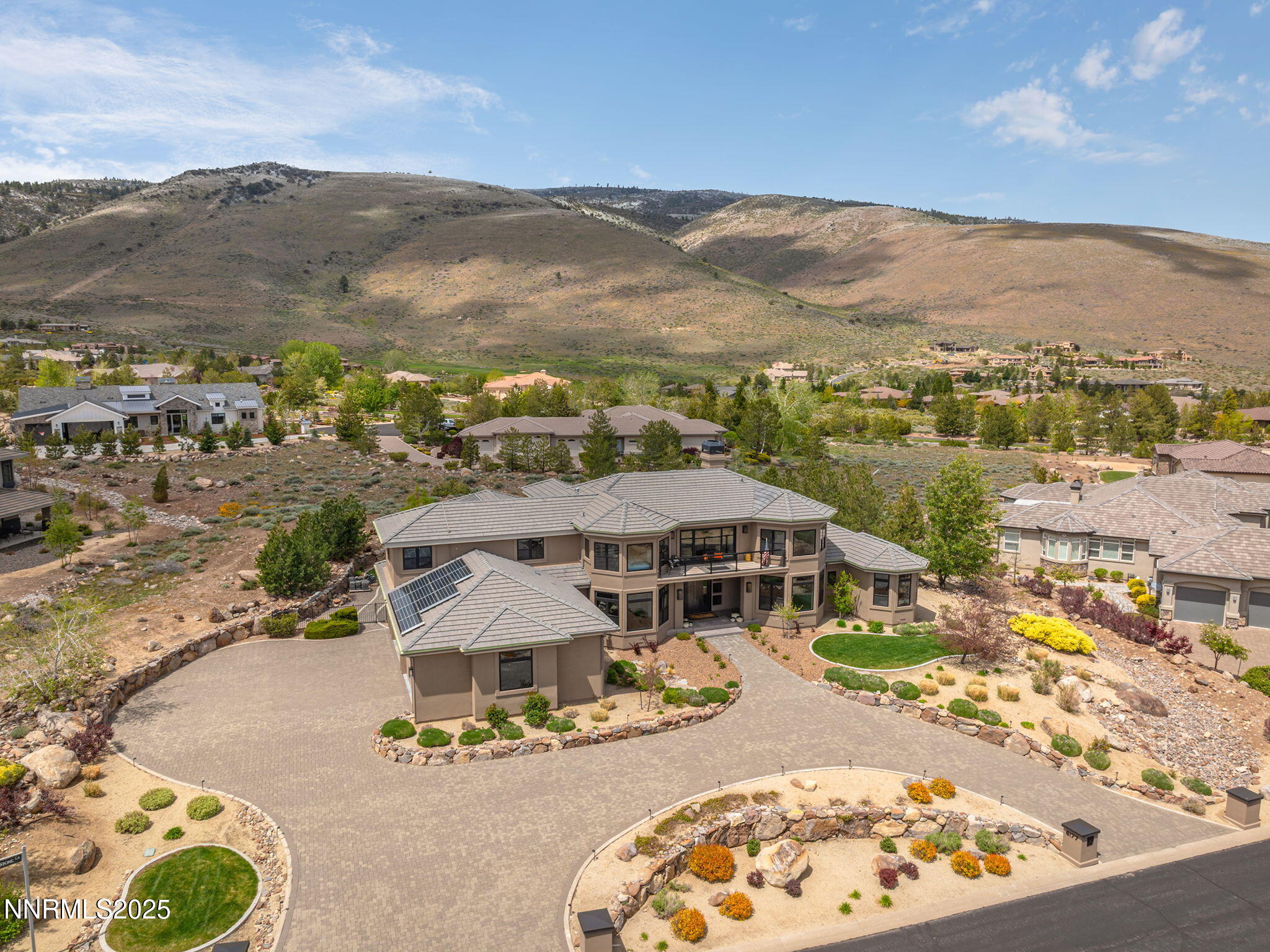 6177 North Featherstone Circle Reno, NV 89511 - Photo 69 of 72 an aerial view of residential houses with outdoor space